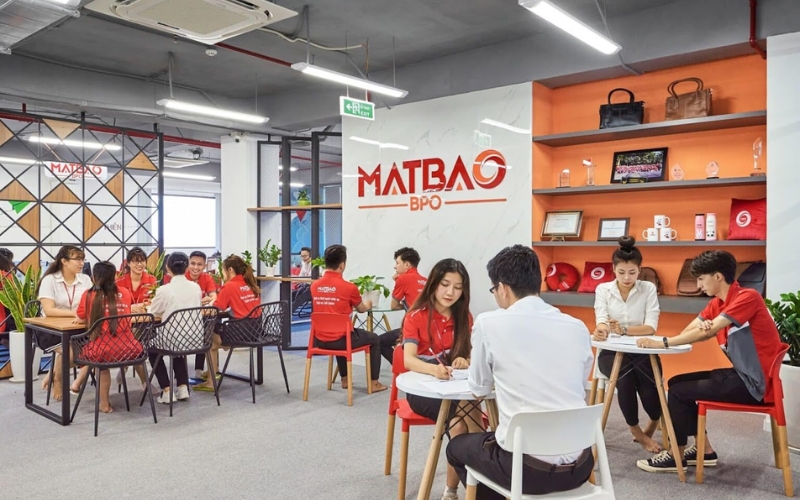 Nhà cung cấp hosting Mắt Bão