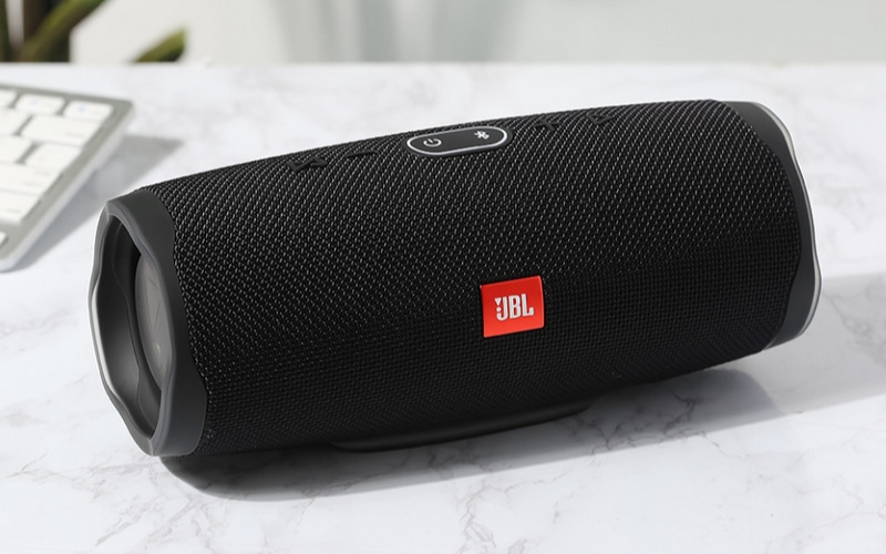 có nên nhập hàng loa nội địa trung quốc không